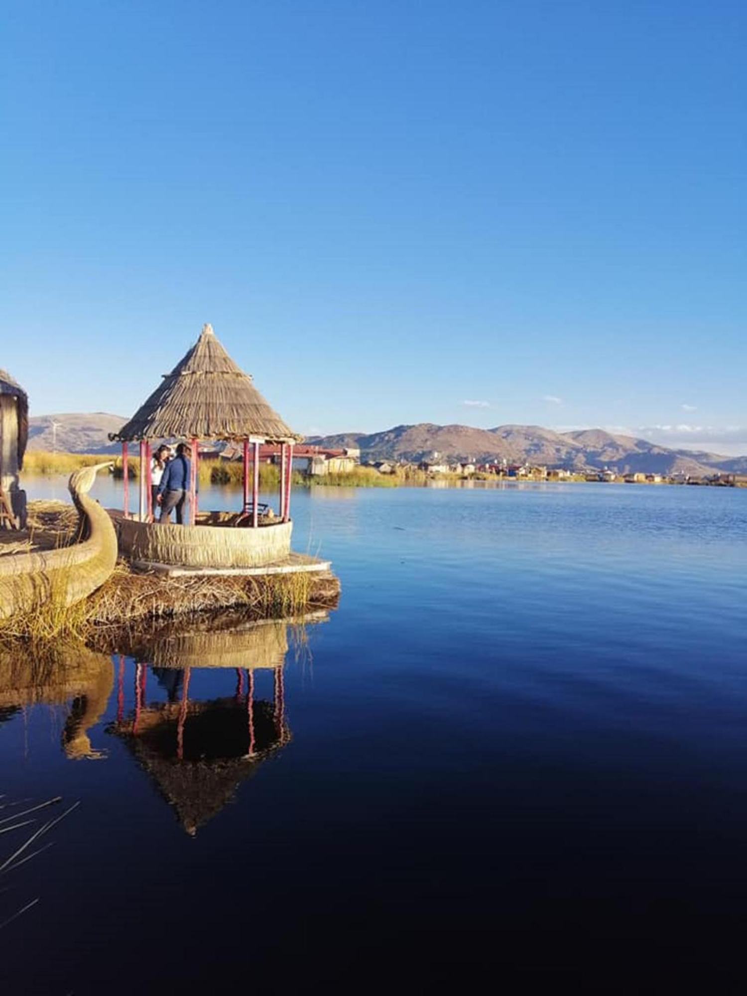 Uros Aruma-Uro On Uros Floating Islands Otel Puno Dış mekan fotoğraf