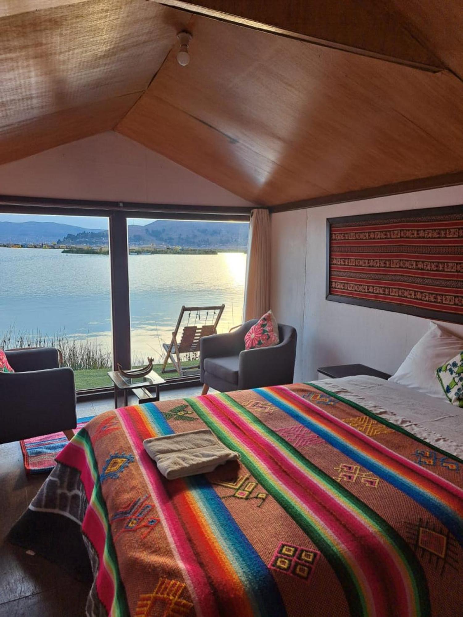 Uros Aruma-Uro On Uros Floating Islands Otel Puno Dış mekan fotoğraf